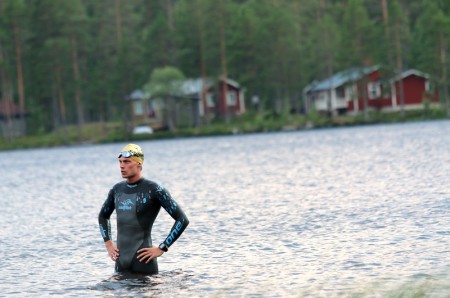 Andreas Lindén med Sailfish One våtdräkt i Stöten i Sälen